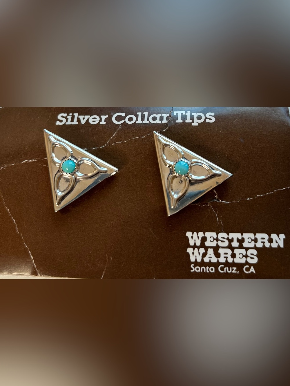 COLLAR TIPS (STERLING SILVER/TURQUOISE CABOCHON STONE)
